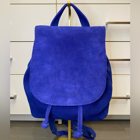 Portland Leather Goods Suede Joni Blue Bucket Backpack!